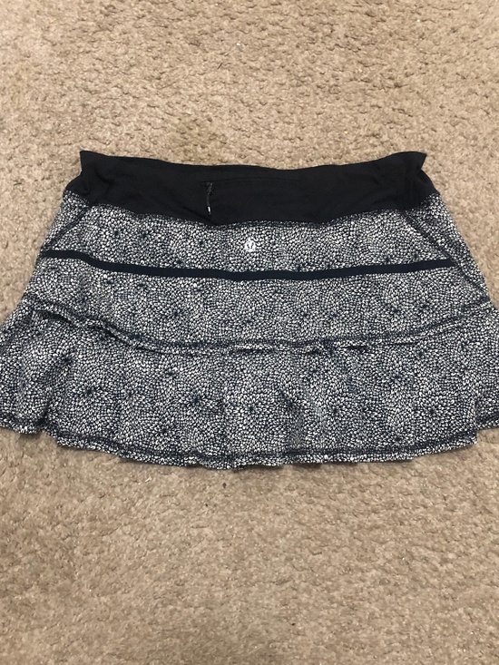 lululemon athletica Pants - lululemon athletica Circuit Breaker Skirt II size 10 great conditions